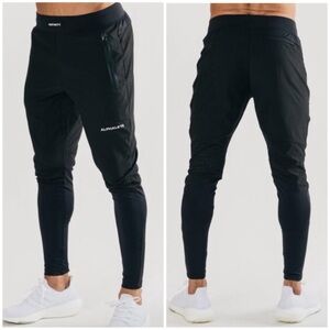 Alphalete Infinity Tech Active Workout Pants Black